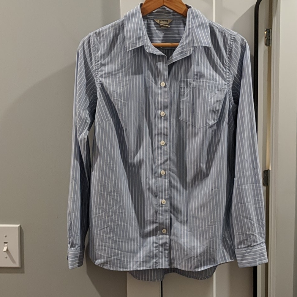 DULUTH TRADING button-down top